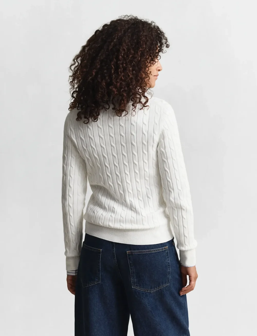 GANT - STRETCH COTTON CABLE V-NECK - stickade tröjor - eggshell - 3