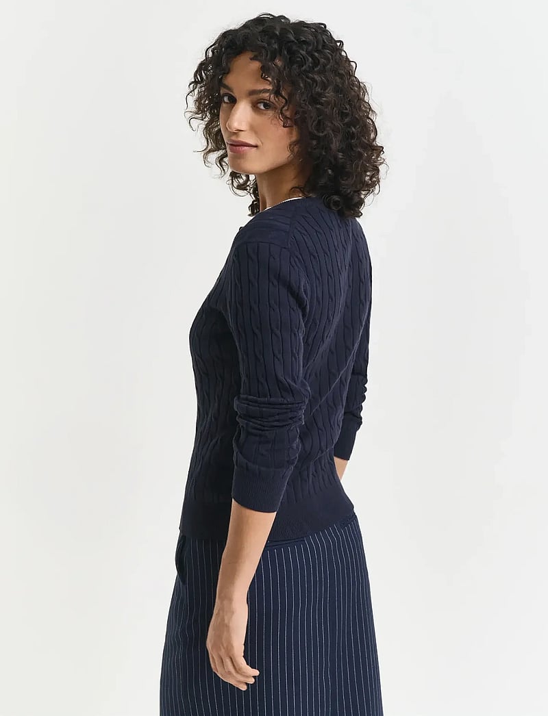 GANT - STRETCH COTTON CABLE CARDIGAN - cardigans - evening blue - 3