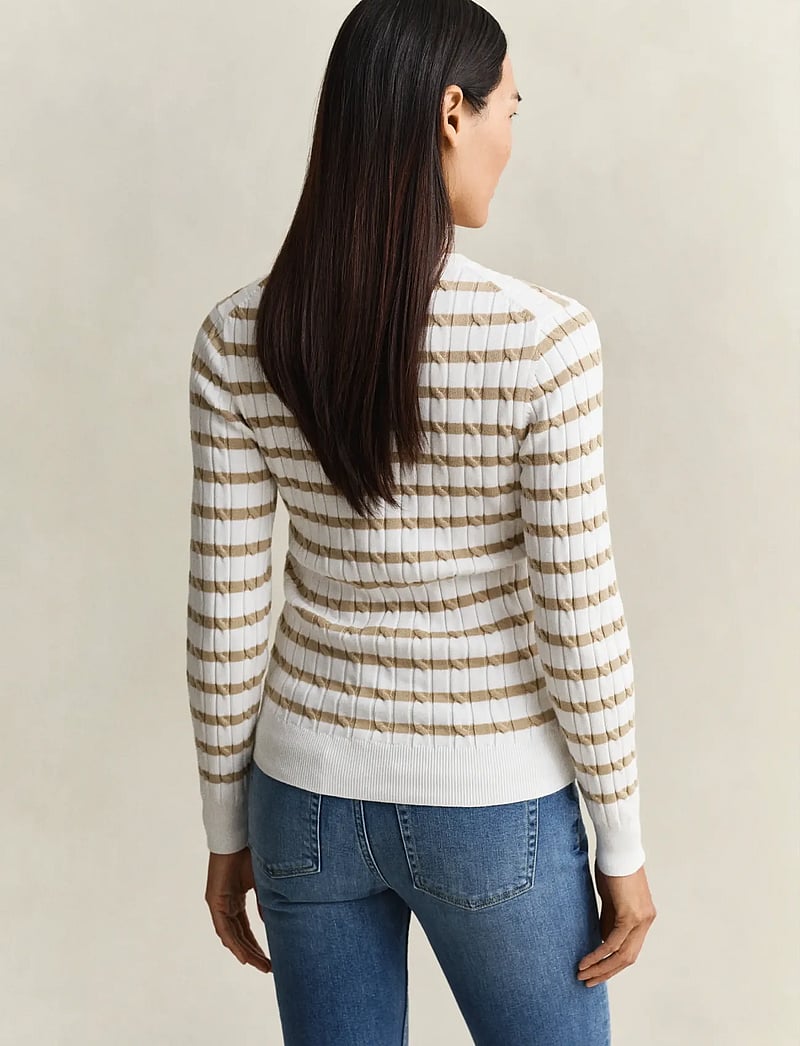 GANT - STRETCH COTTON CABLE STRIPE C-NECK - stickade tröjor - oat beige - 2