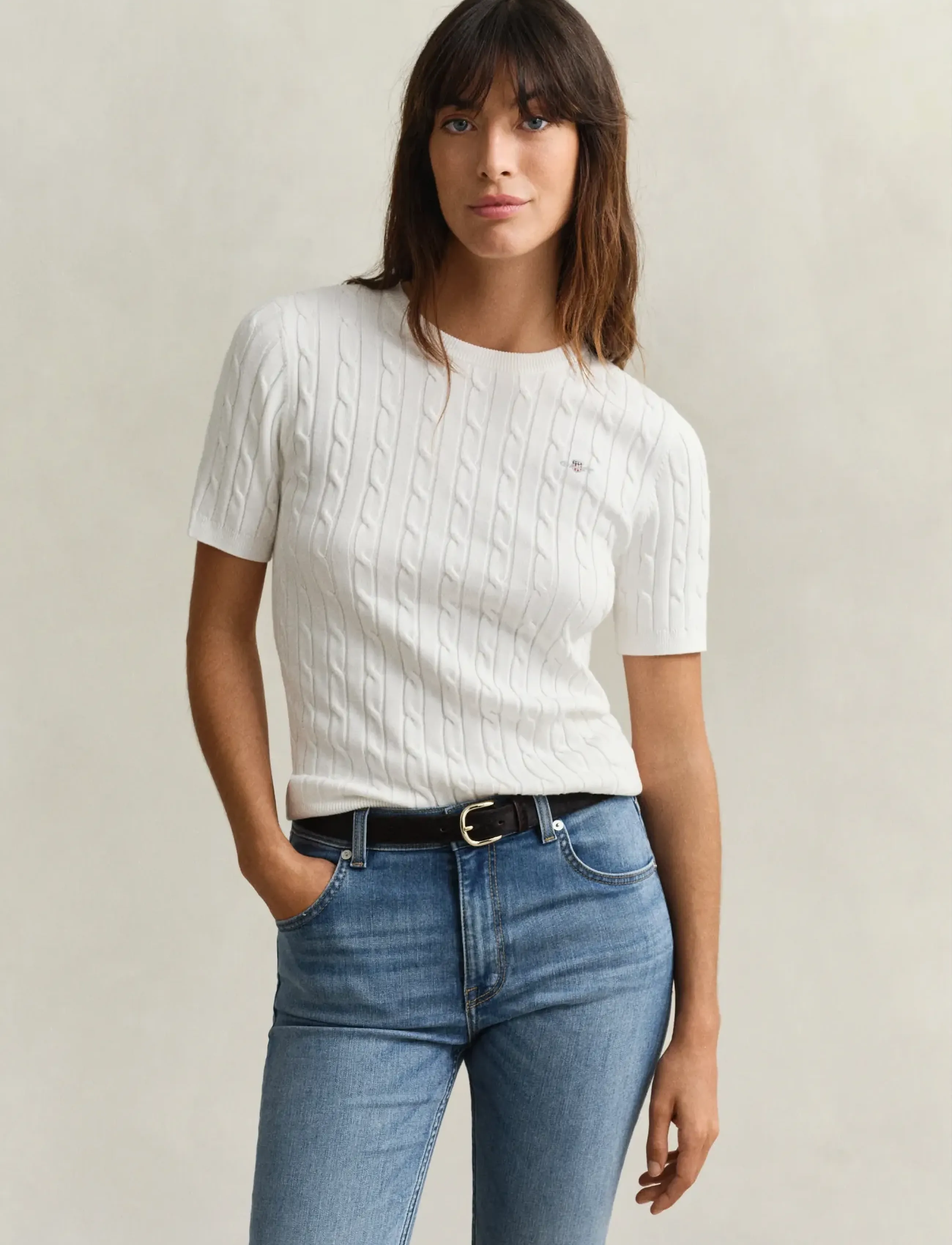 GANT STRETCH COTTON CABLE SS C-NECK - T-shirts & Toppe - EGGSHELL / white