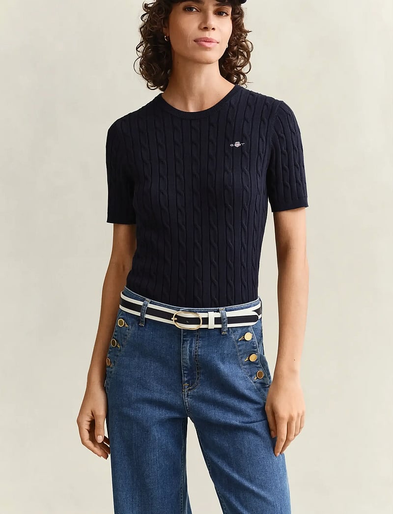 GANT - STRETCH COTTON CABLE SS C-NECK - megztiniai - evening blue - 0