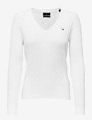 GANT - STRETCH COTTON CABLE V-NECK - swetry - eggshell - 0