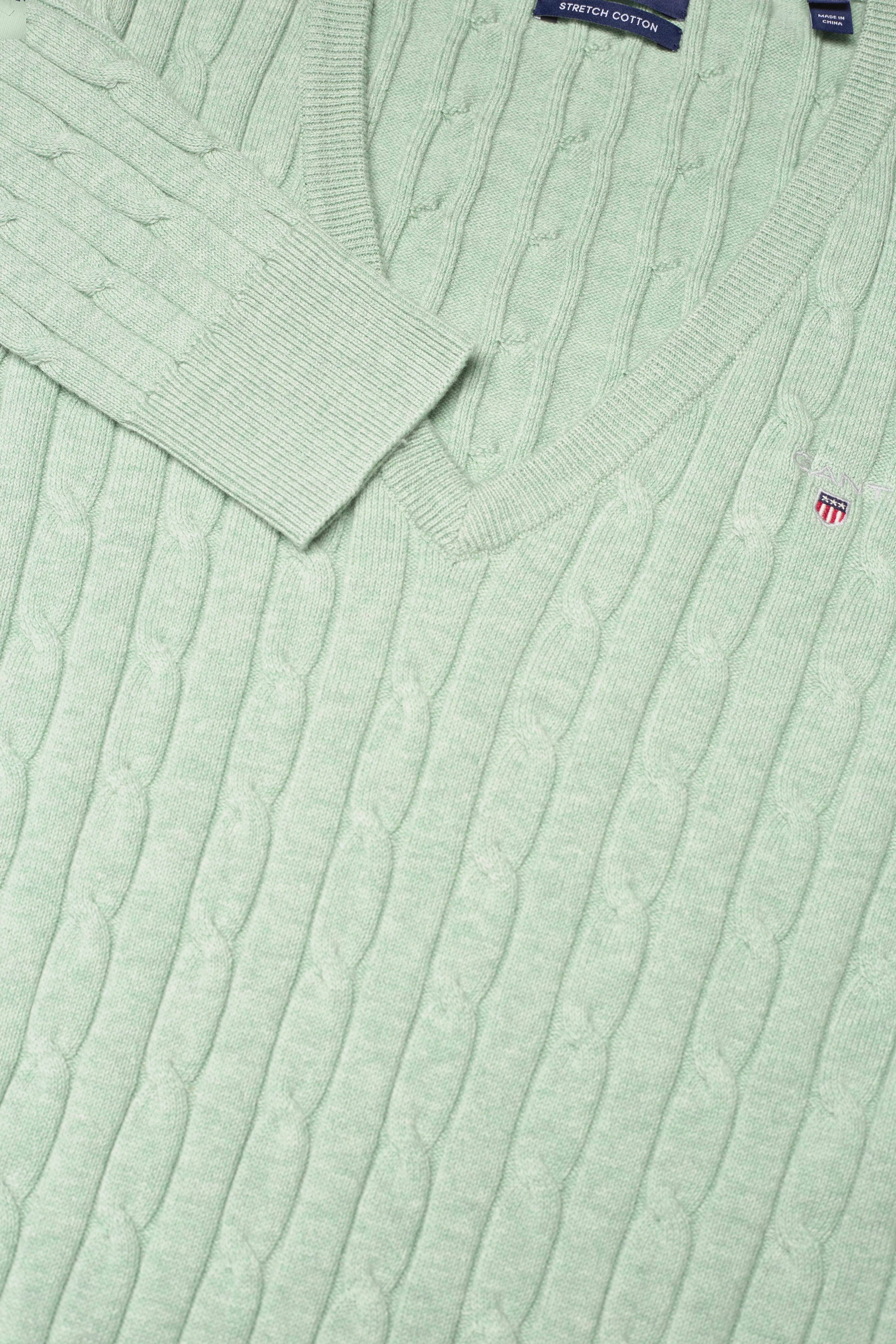 GANT - STRETCH COTTON CABLE V-NECK - soft green melange - 2