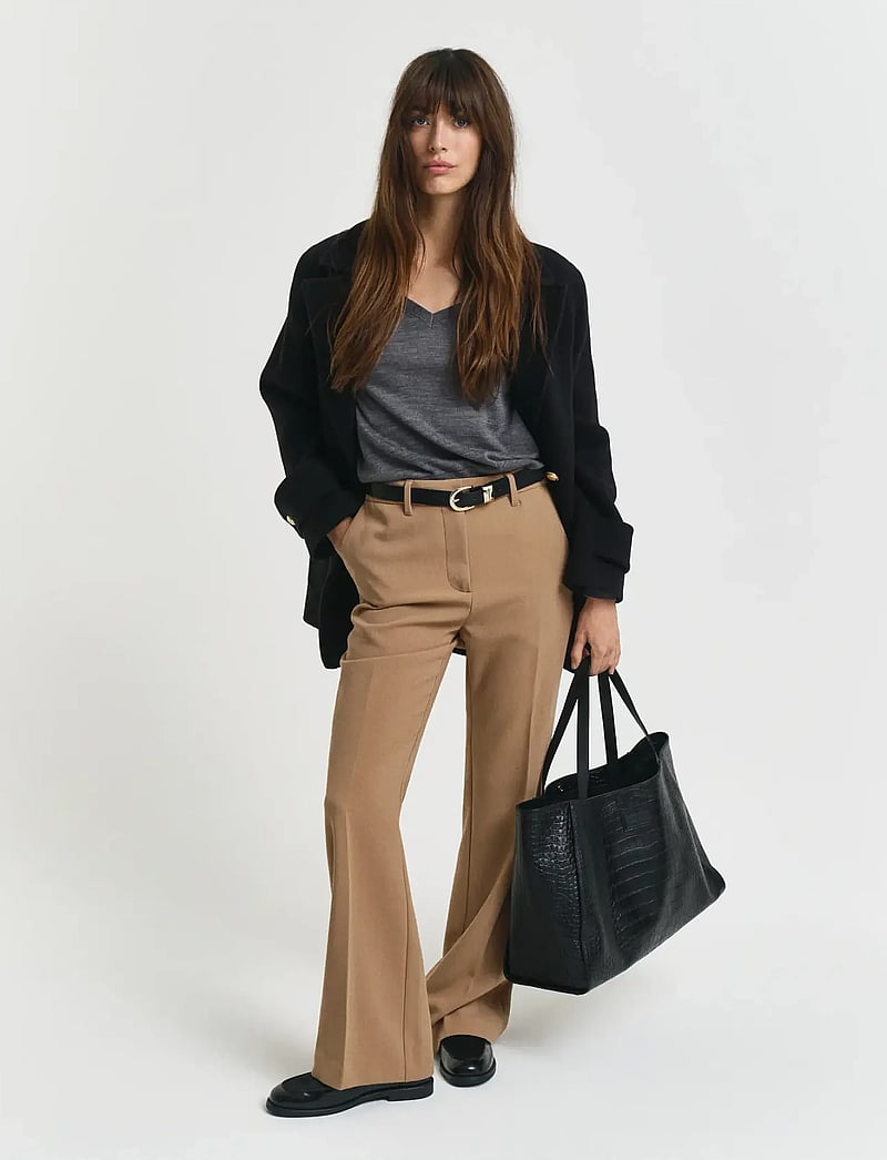 GANT - EXTRAFINE MERINO WOOL V-NECK - stickade tröjor - charcoal melange - 0