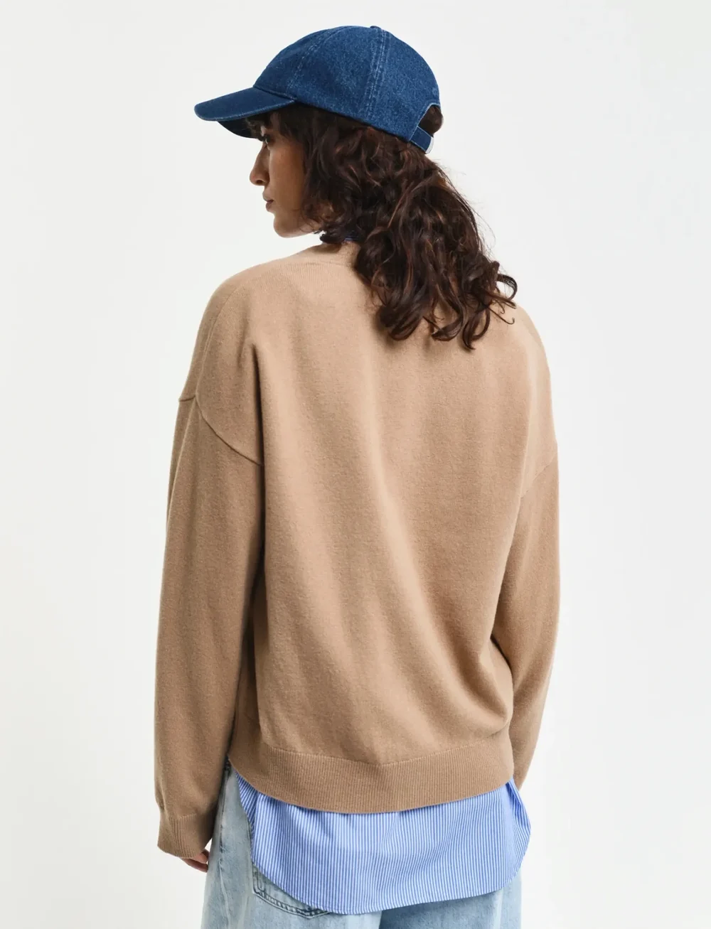 GANT - SUPERFINE LAMBSWOOL CARDIGAN - cardigans - caramel beige - 3