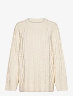 OVERSIZED CABLE KNIT C-NECK - CREAM