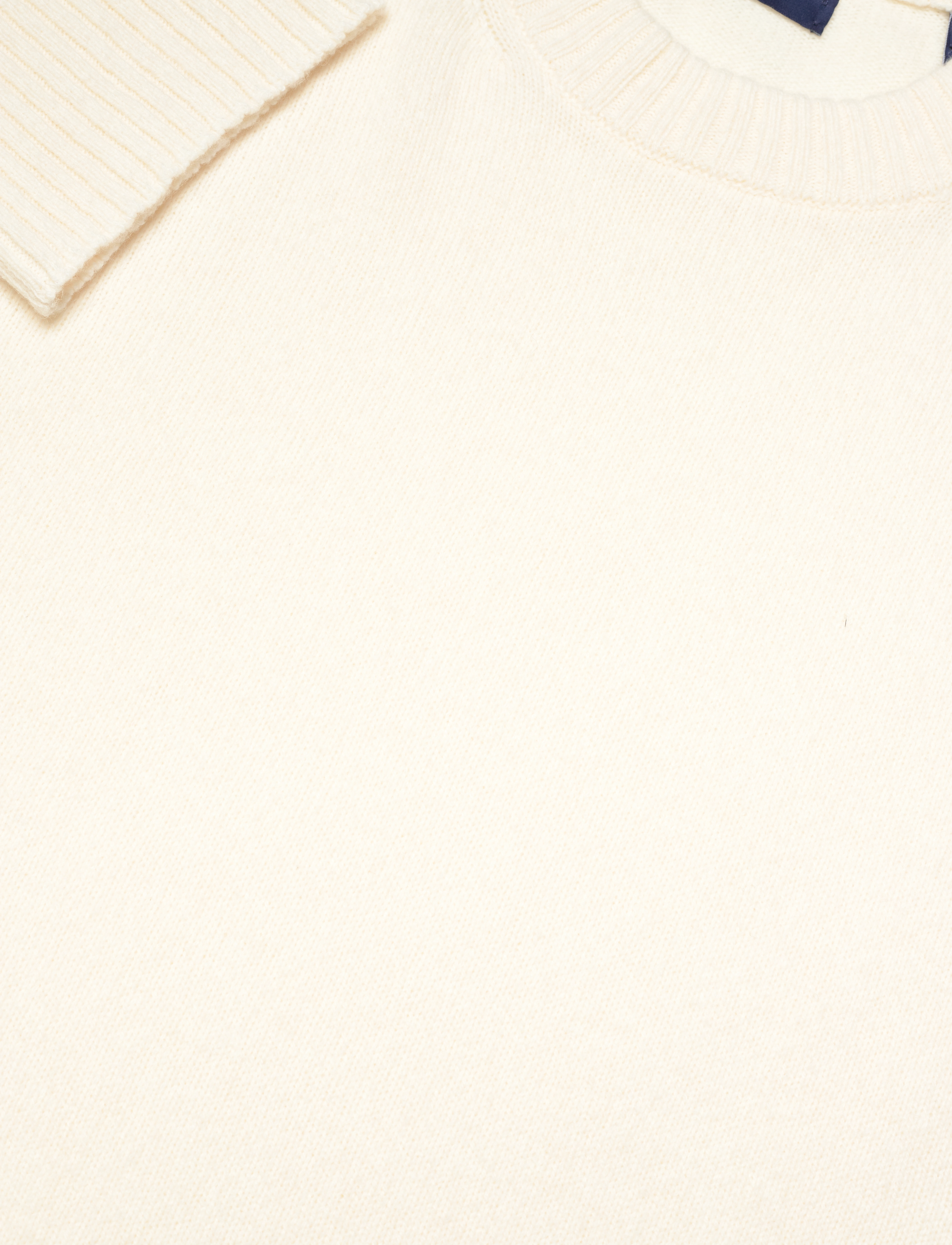 GANT - LOUNGE C-NECK SWEATER - cream - 2