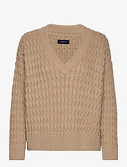 GANT - COTTON TEXTURE V-NECK - sweaters - dry sand - 0