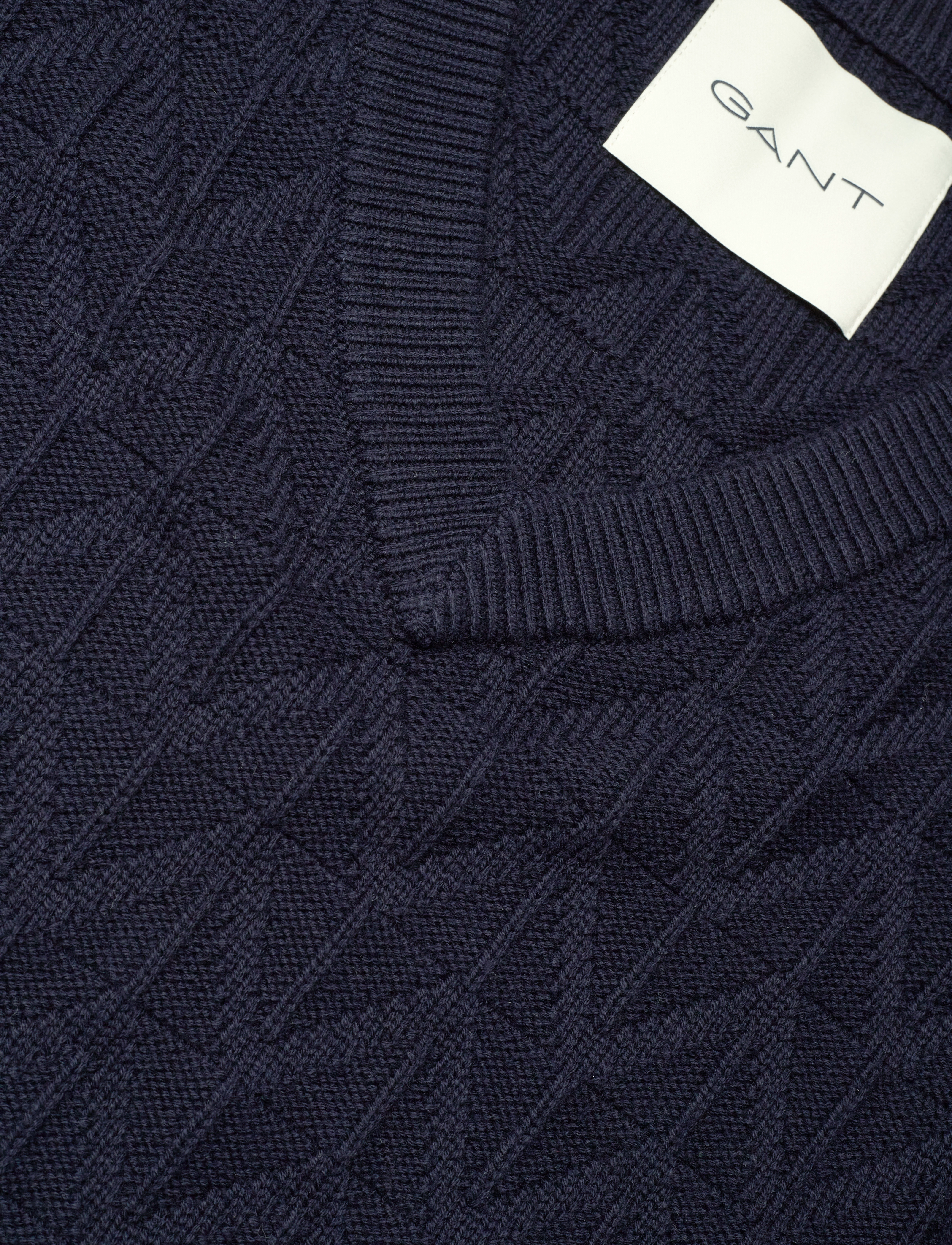 GANT - HERRINGBONE V-NECK - evening blue - 3
