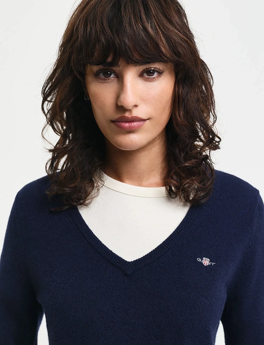 Gant - EXTRAFINE LAMBSWOOL BLEND V-NECK - neulepuserot - evening blue - 4
