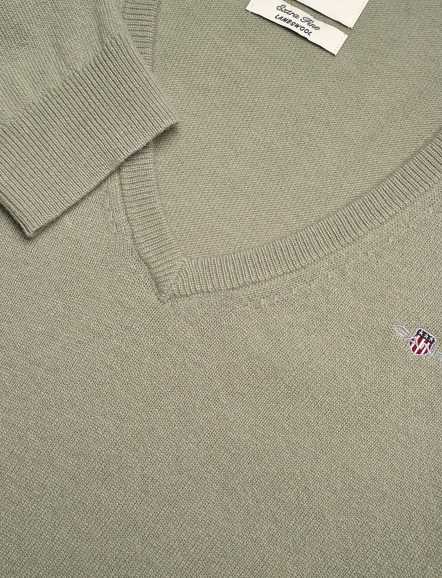Gant - EXTRAFINE LAMBSWOOL BLEND V-NECK - sviitrid - faded sage - 2
