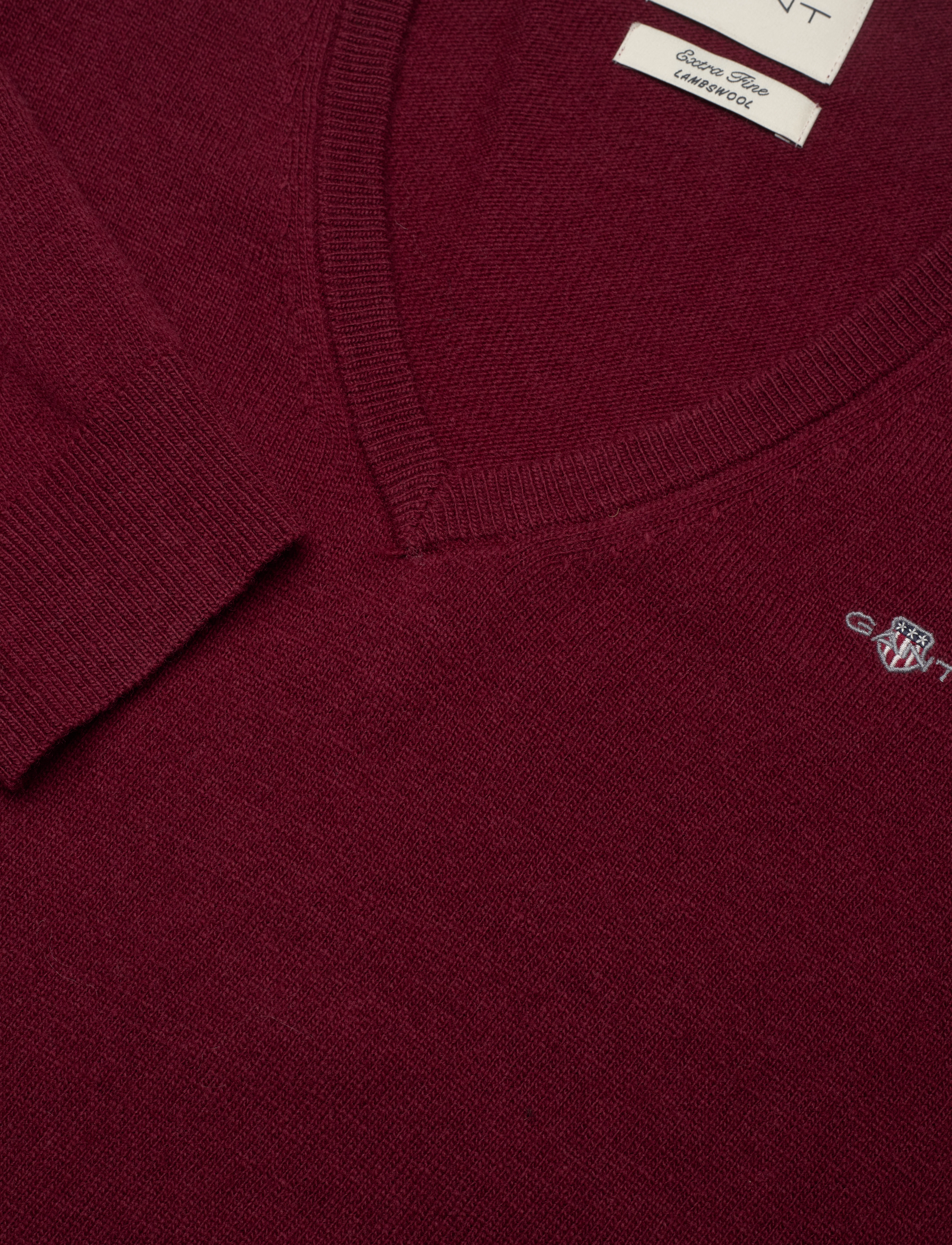 Gant - EXTRAFINE LAMBSWOOL BLEND V-NECK - trøjer - plumped red - 2