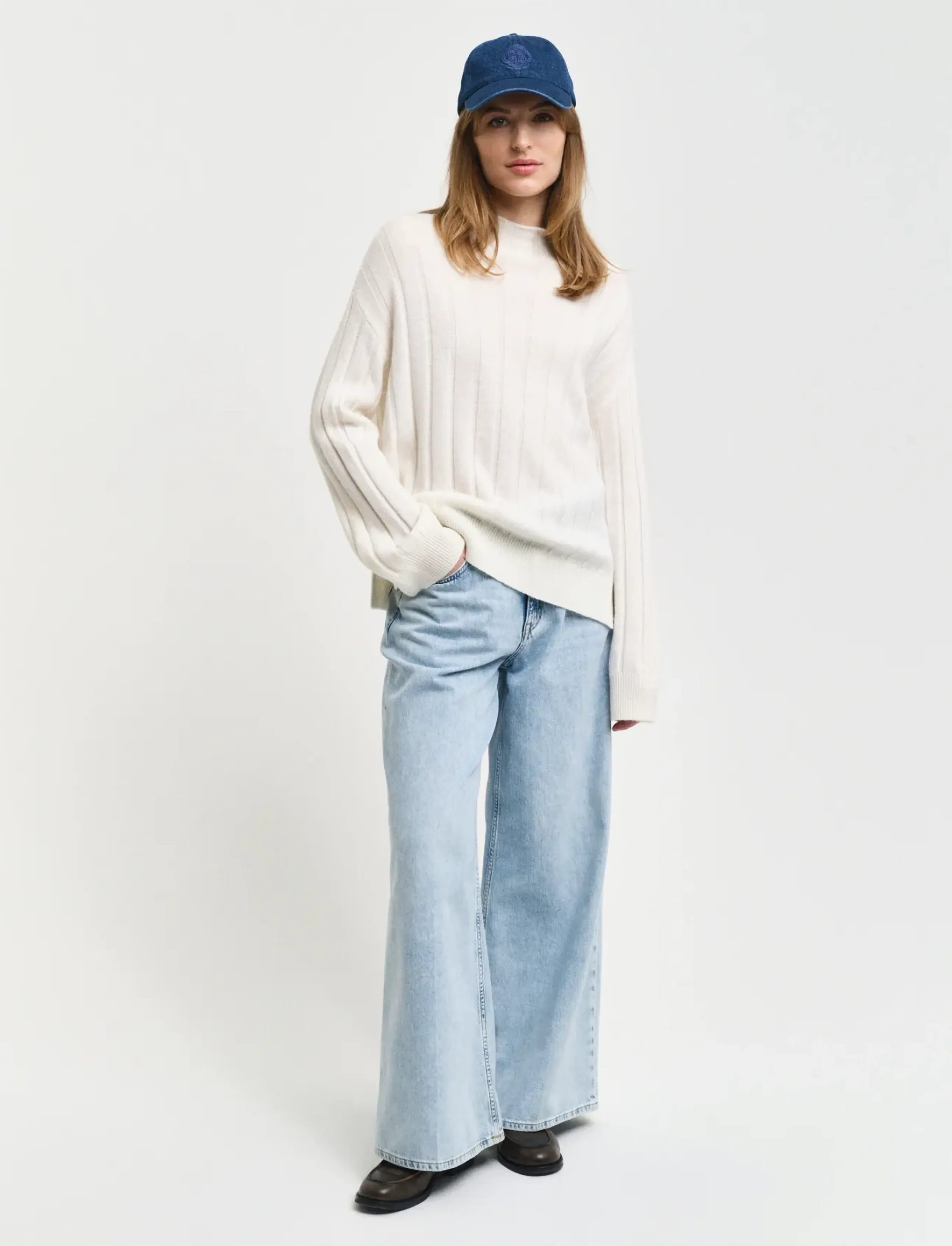 Gant - WIDE RIBBED WOOL STAND COLLAR - jumpers - cream - 4
