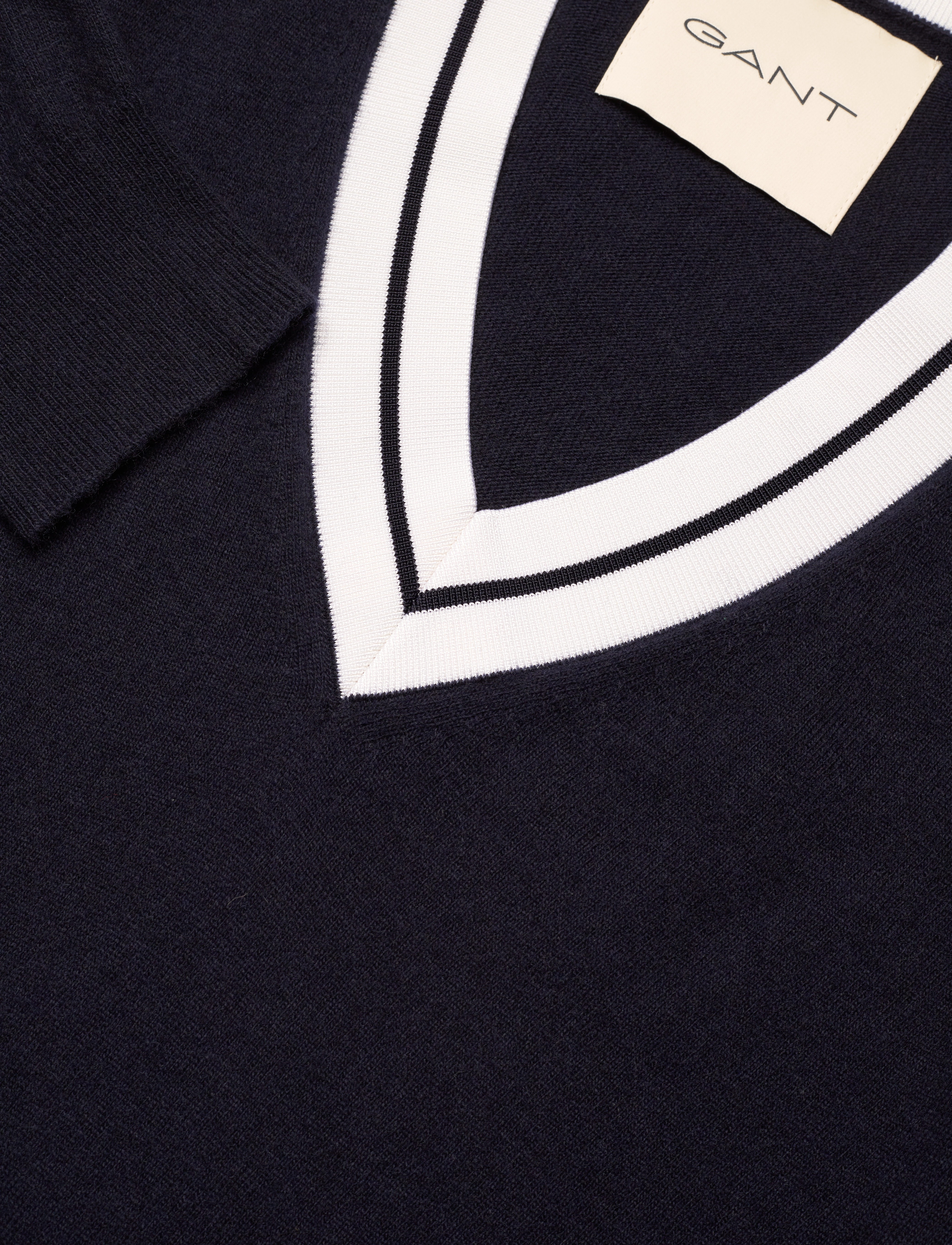 GANT - CONTRAST V-NECK - evening blue - 5