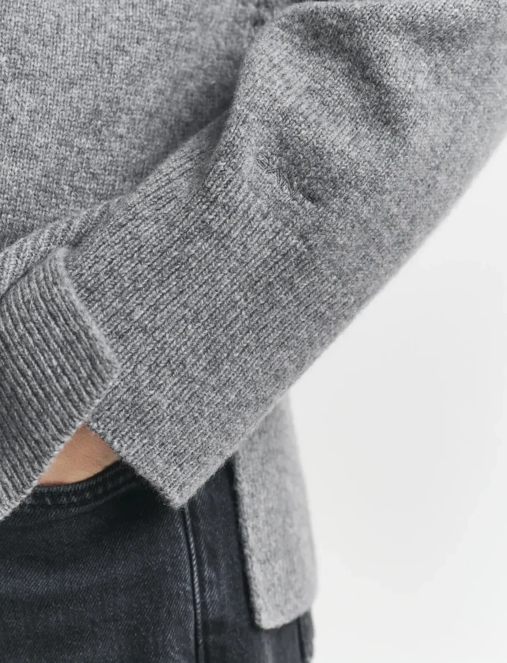 GANT - SOFT WOOL LOUNGE C-NECK - stickade tröjor - charcoal melange - 5