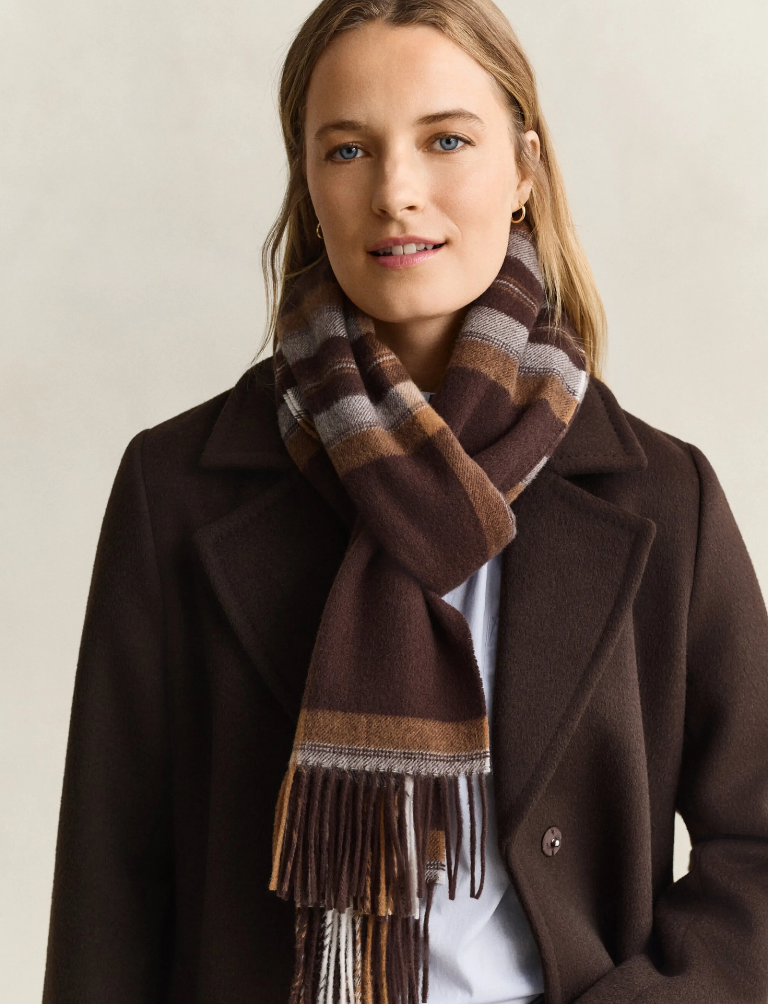 Gant - TARTAN CHECK WOOL SCARF - deep brown - 1