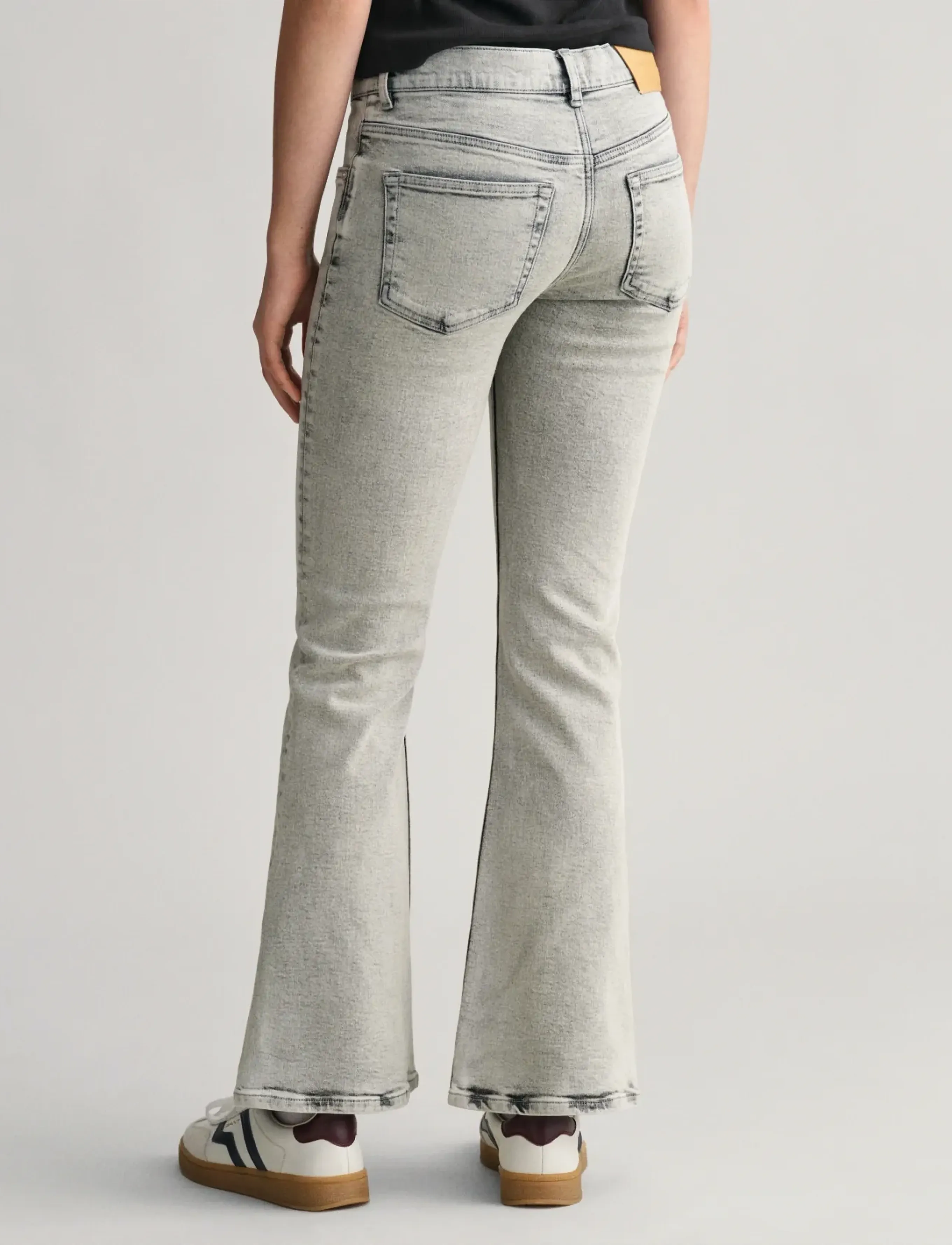 Gant - BOOTCUT JEANS - jeans bootcut - grey worn in - 2