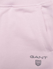 GANT - D2. CONTRAST SHIELD SWEAT PANTS - jogginghosen - winsome orchid - 2