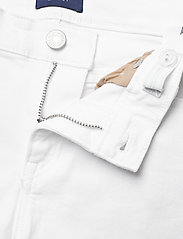 GANT - D2. TWILL SHORTS - korte jeansbroeken - white - 3