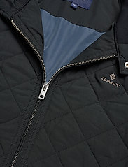 GANT - QUILTED WINDCHEATER - spring jackets - black - 3