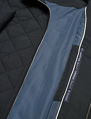 GANT - QUILTED WINDCHEATER - spring jackets - black - 5