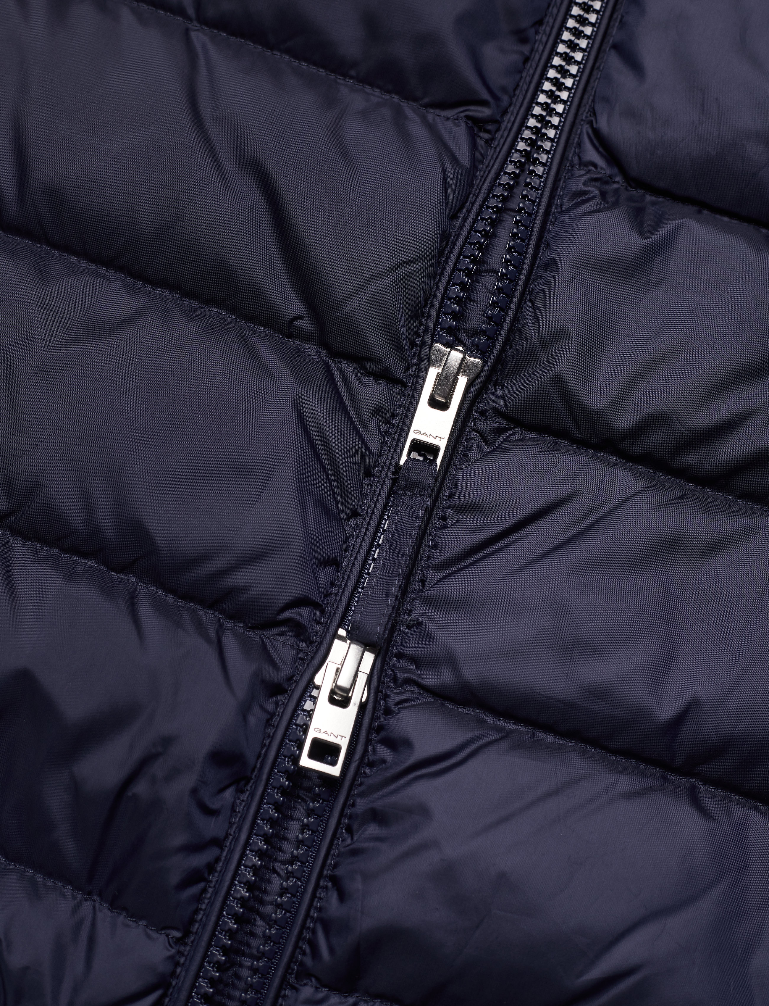 GANT - THE LIGHT DOWN GILET - evening blue - 5