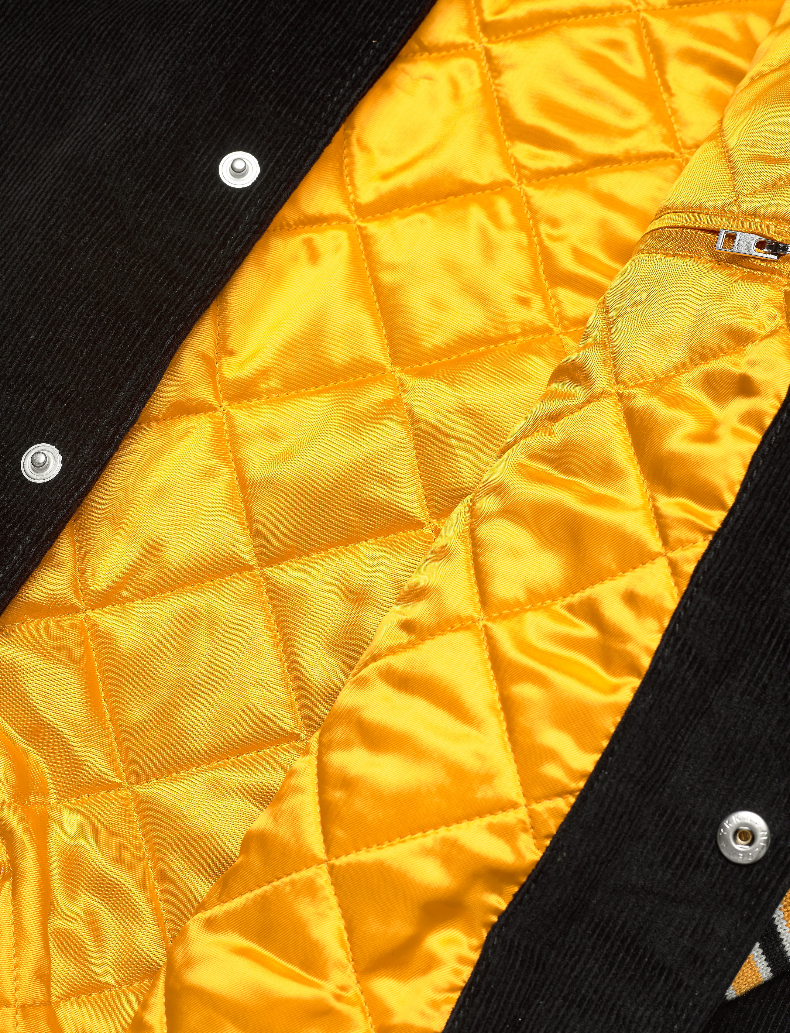 GANT - D2. CORD VARSITY JACKET - black - 4