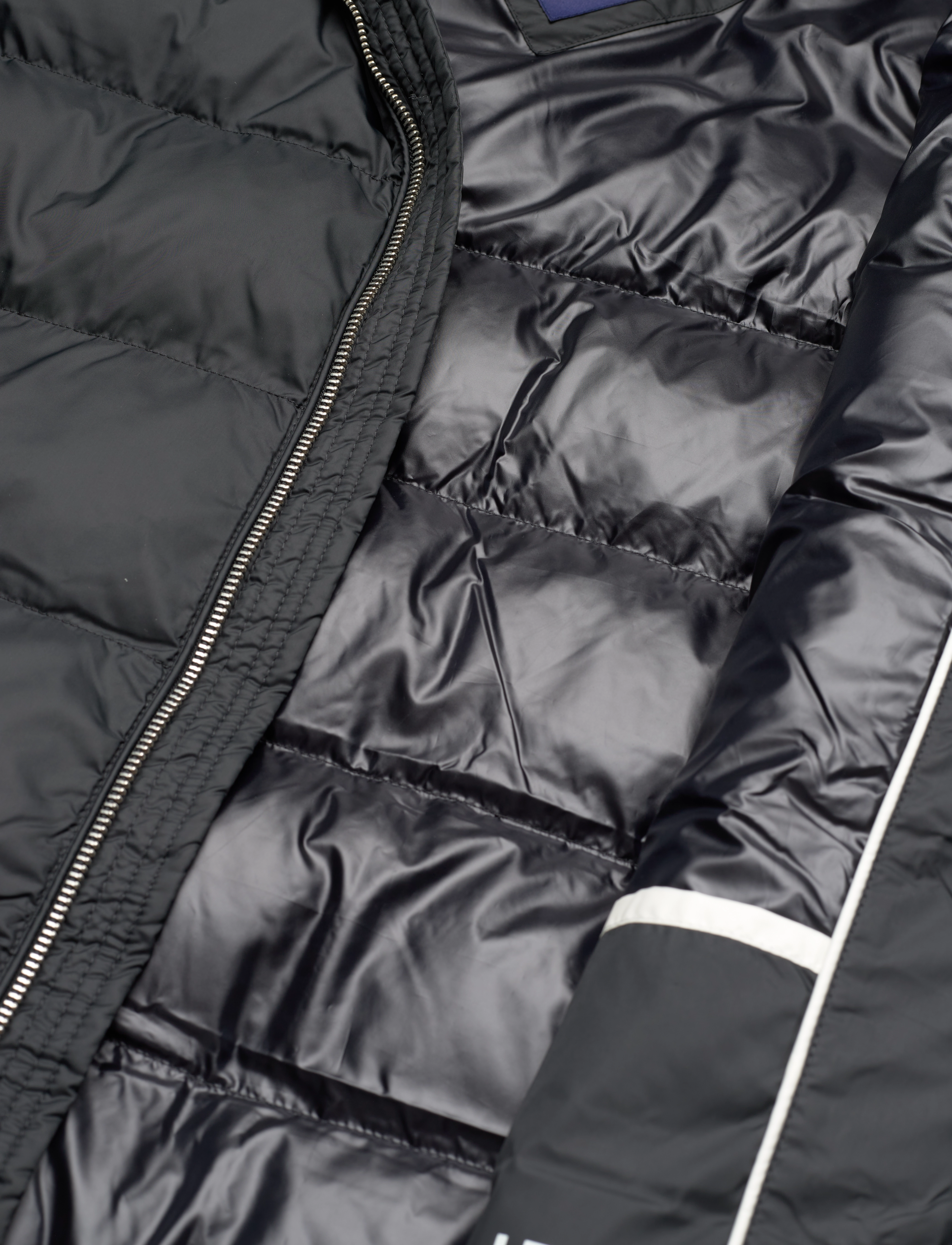 GANT - D1. ACTIVE CLOUD JACKET - black - 4