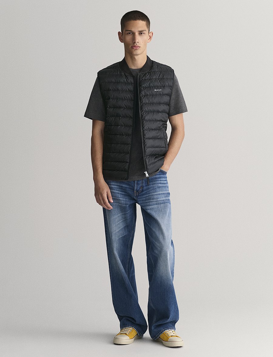 Gant - LIGHT PADDED BOMBER VEST - jackets & coats - black - 5