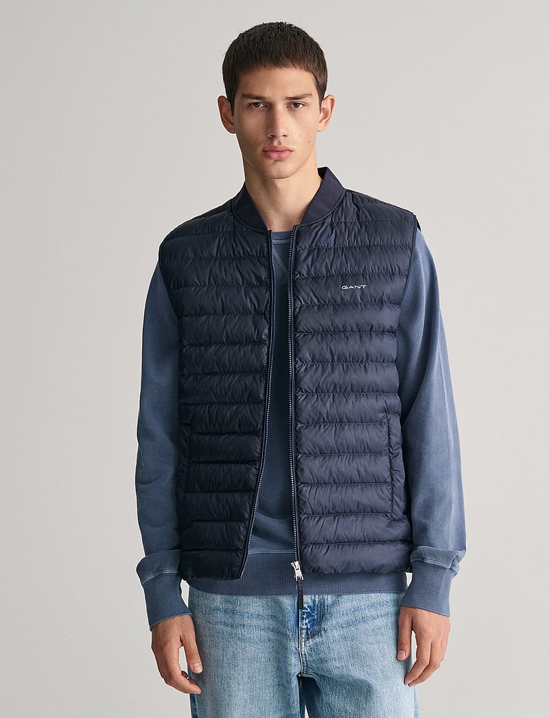 GANT Light Padded Bomber Vest 200 Achetez des Gilets sans manches GANT en ligne sur Livraison rapide et retours faciles