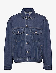 GANT - DENIM JACKET - unlined denim jackets - mid blue worn in - 0