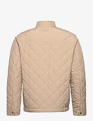 GANT - QUILTED WINDCHEATER - spring jackets - dry sand - 1