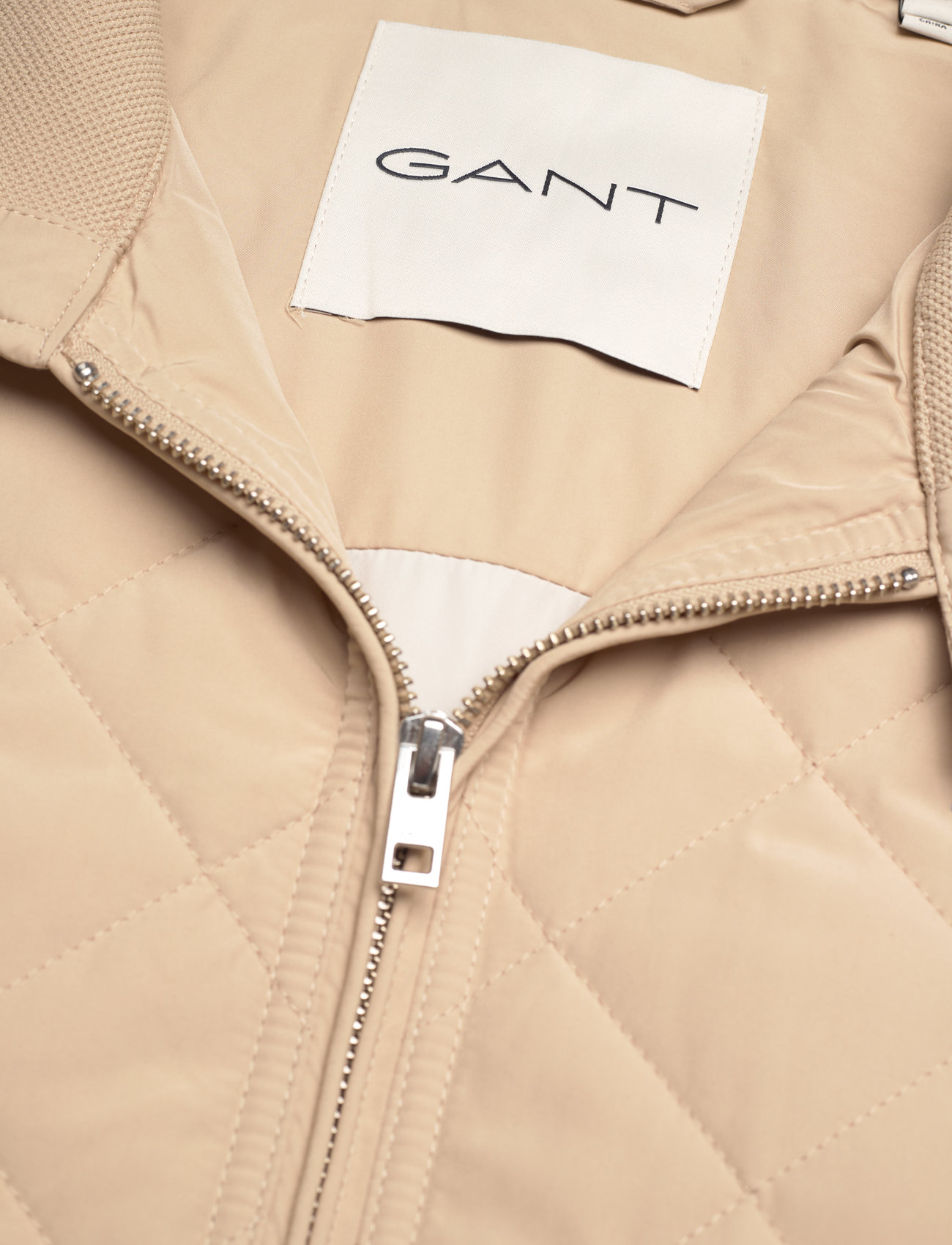GANT - QUILTED WINDCHEATER VEST - bodywarmers - dry sand - 1