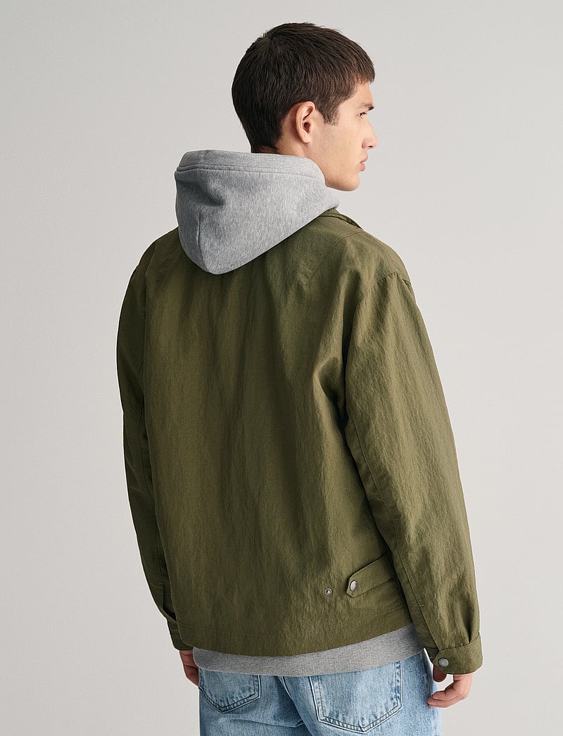 Gant - NYLON JACKET - light jackets - dull pistacchio - 3
