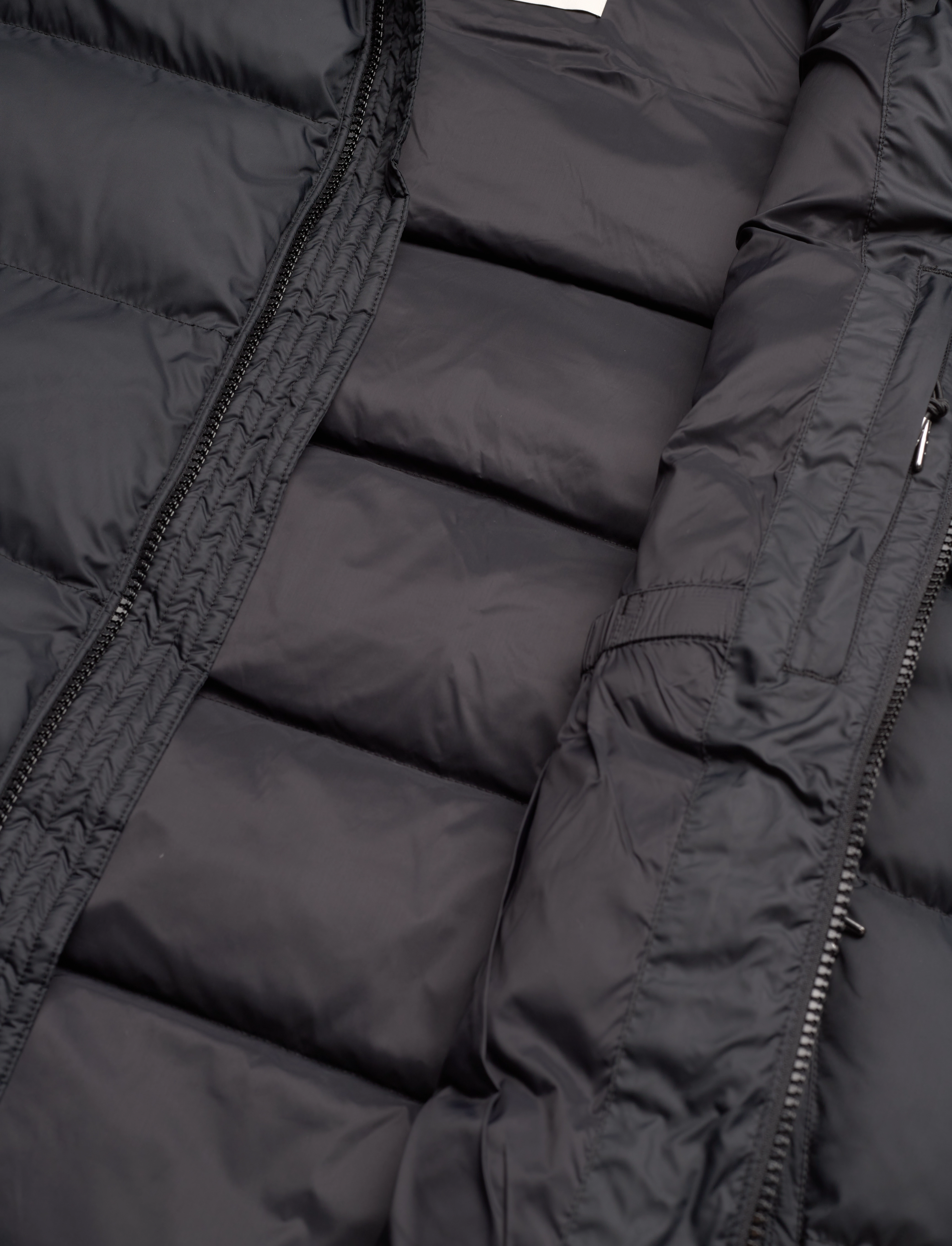 GANT - ACTIVE CLOUD VEST - black - 4