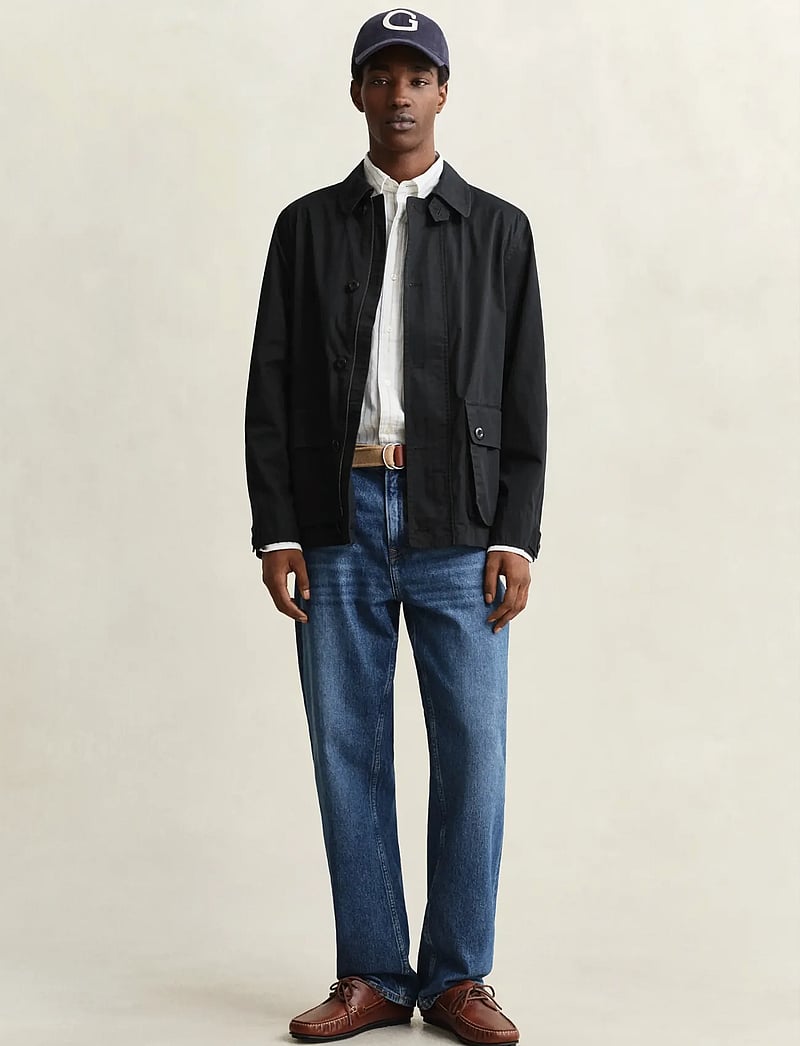 GANT - COTTON DECKER JACKET - Õhukesed jakid - black - 4