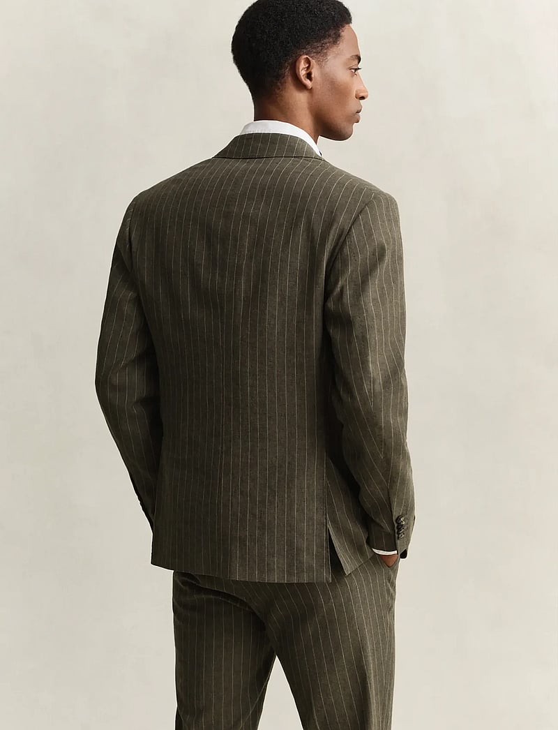 GANT - COT/LINEN PINSTRIPE SUIT JACKET - vienaeiliai švarkai - rich brown - 2
