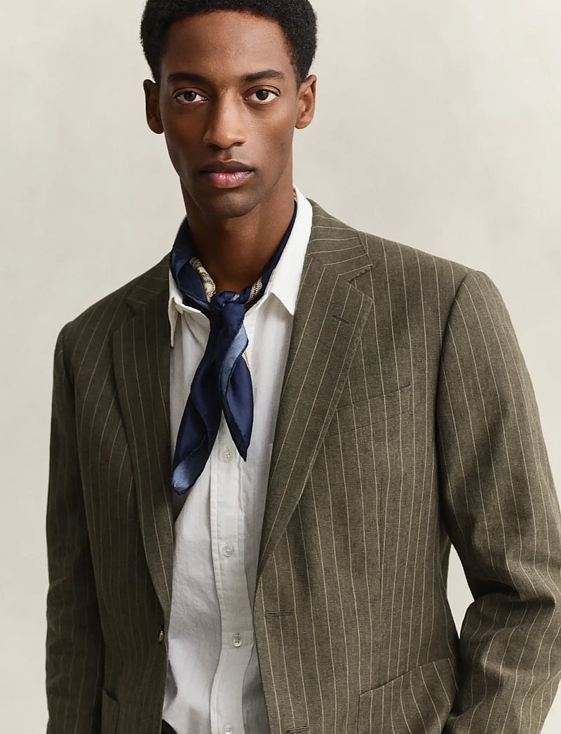 GANT - COT/LINEN PINSTRIPE SUIT JACKET - vienaeiliai švarkai - rich brown - 3