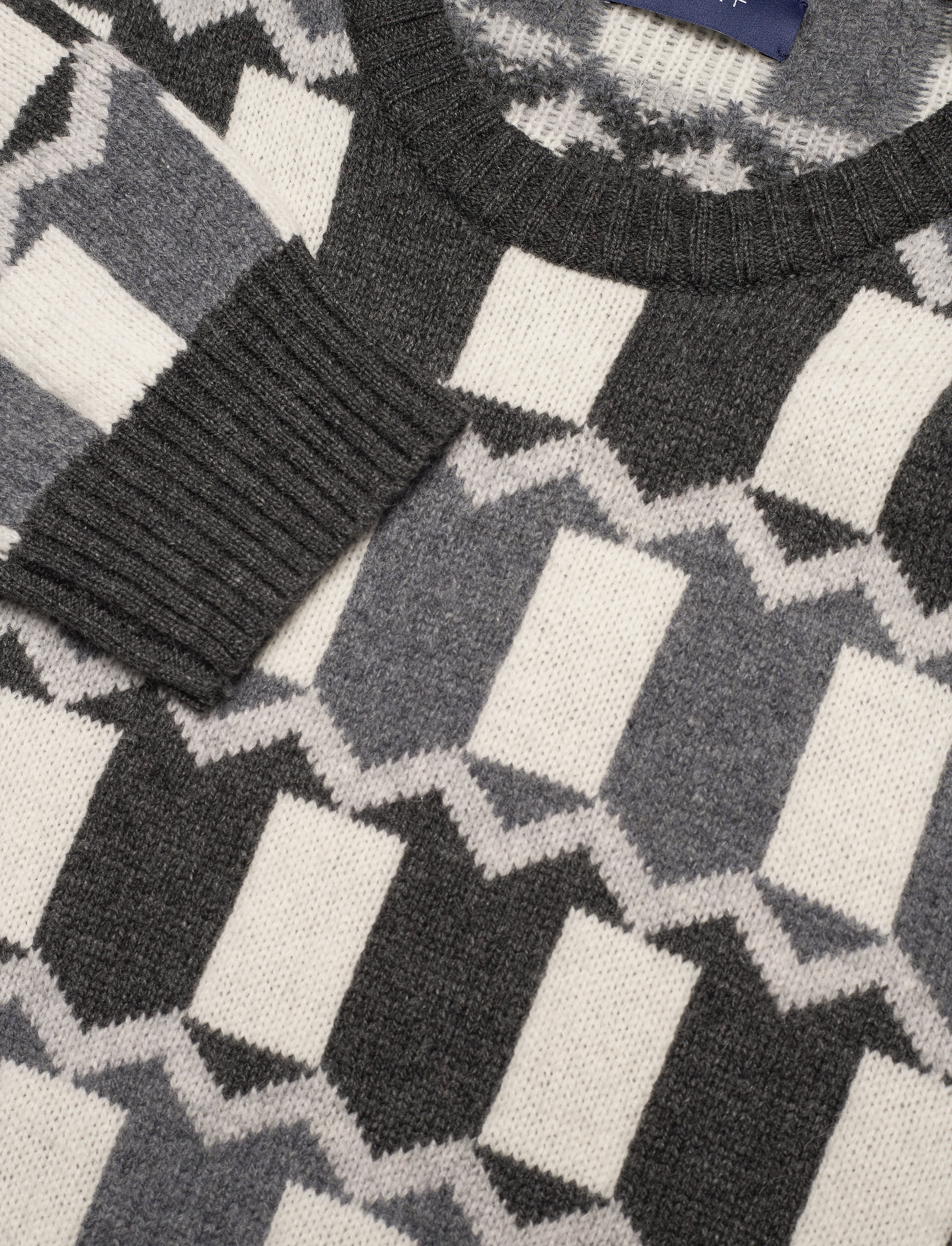 GANT - D2. HOLIDAY ALLOVER FAIRISLE CREW - dk charcoal melange - 2
