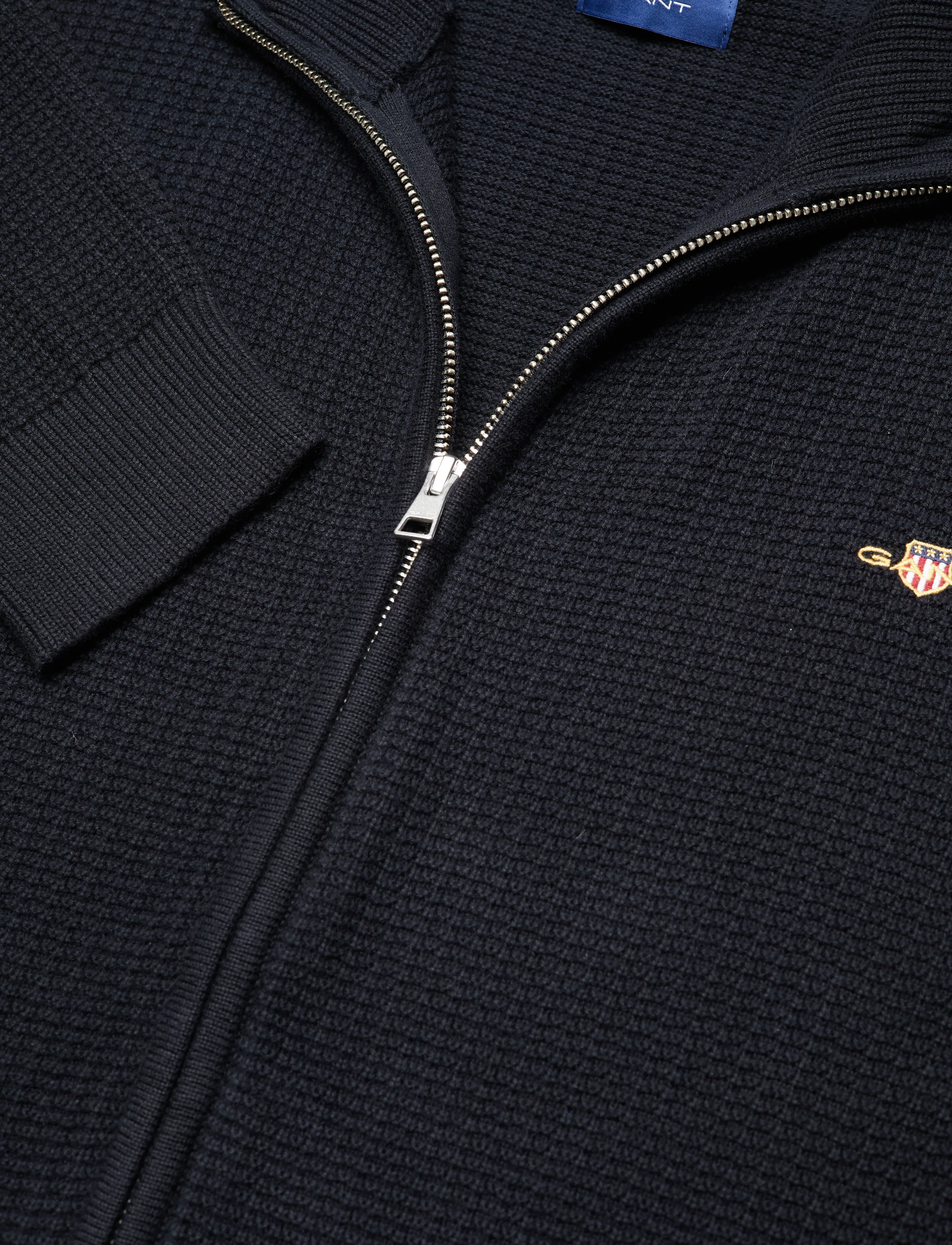 GANT - COTTON TEXTURE CARDIGAN - black - 2