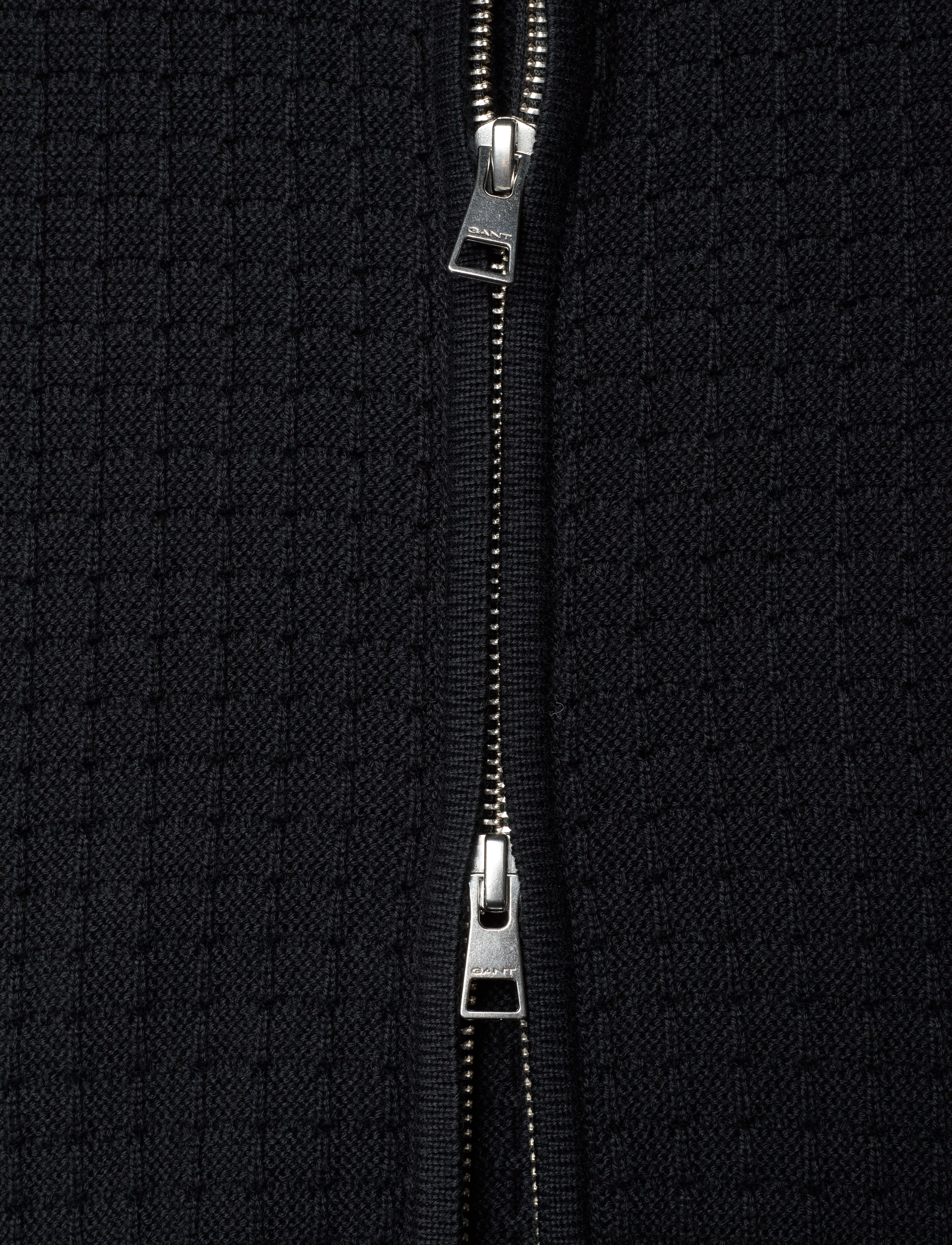 GANT - COTTON TEXTURED ZIP CARDIGAN - black - 3