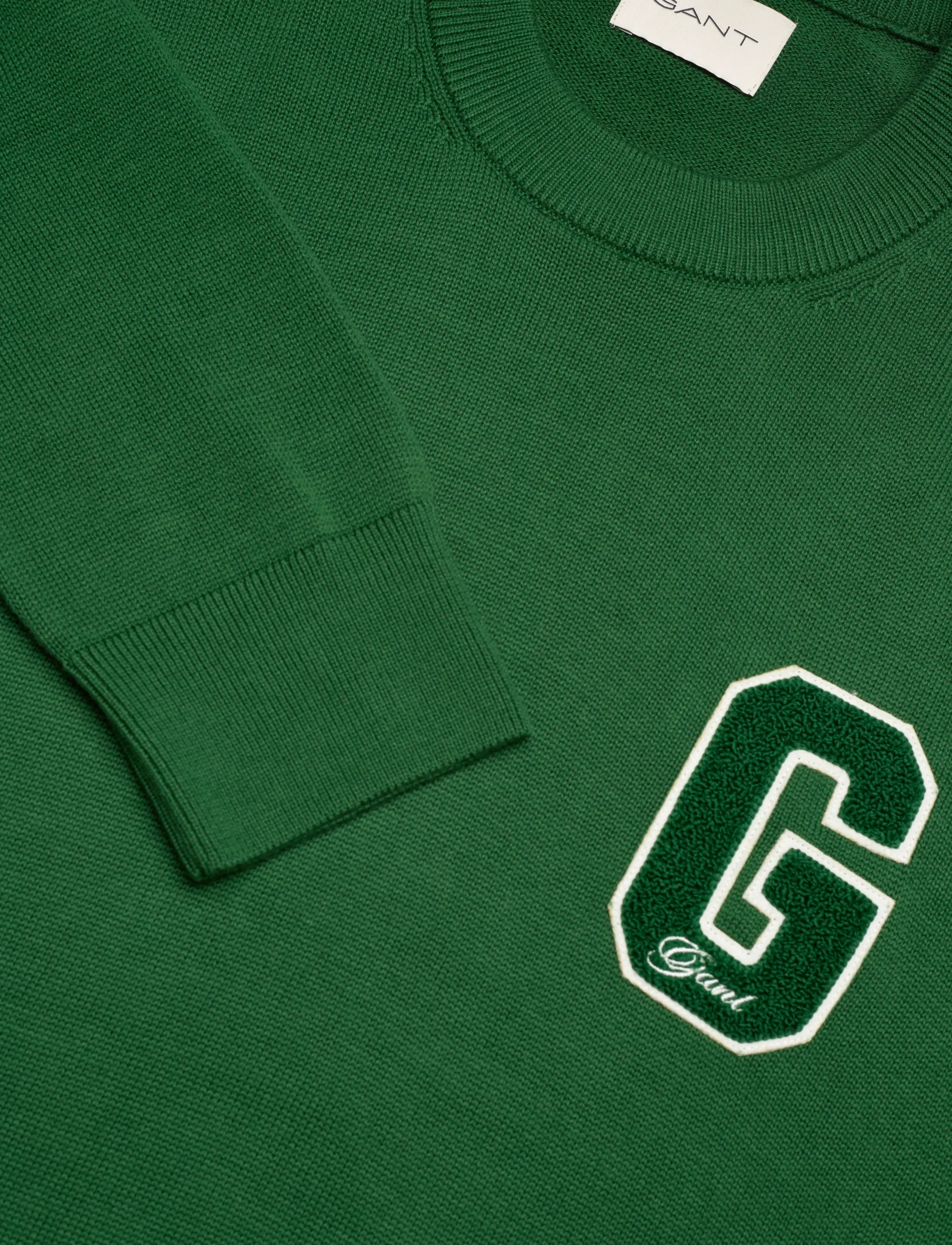 Gant - SMALL GRAPHIC BADGE C-NECK - rund hals - forest green - 2