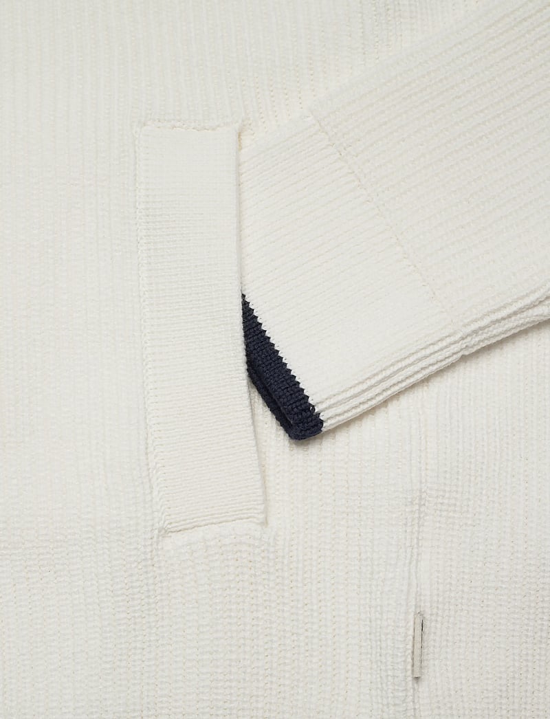 GANT - COTTON RIB BUTTONED CARDIGAN - cardigans - eggshell - 3