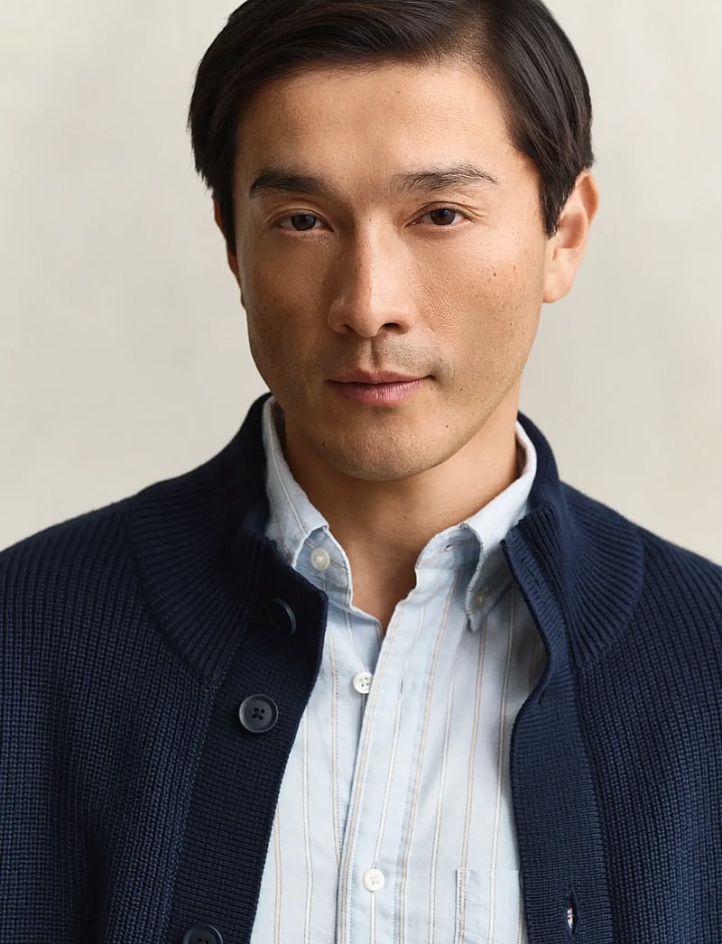 GANT - COTTON RIB BUTTONED CARDIGAN - cardigans - evening blue - 3