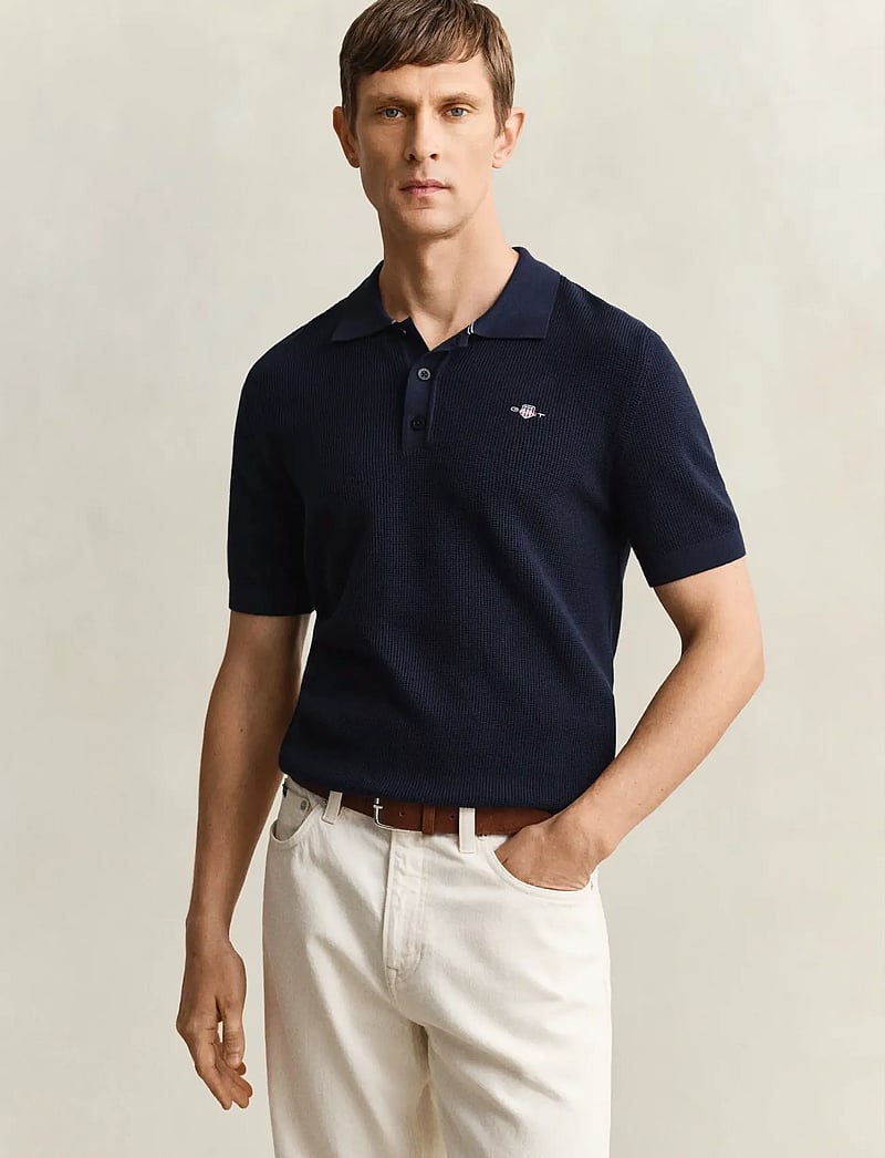 GANT - MICRO TEXTURED COTTON SS POLO - knitted polos - evening blue - 0