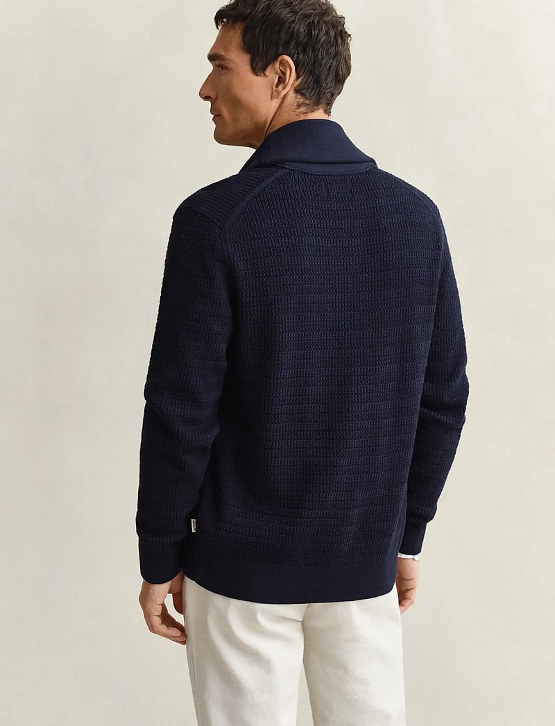 GANT - MINI CABLE SHAWL COLLAR CARDIGAN - cardigans - evening blue - 2