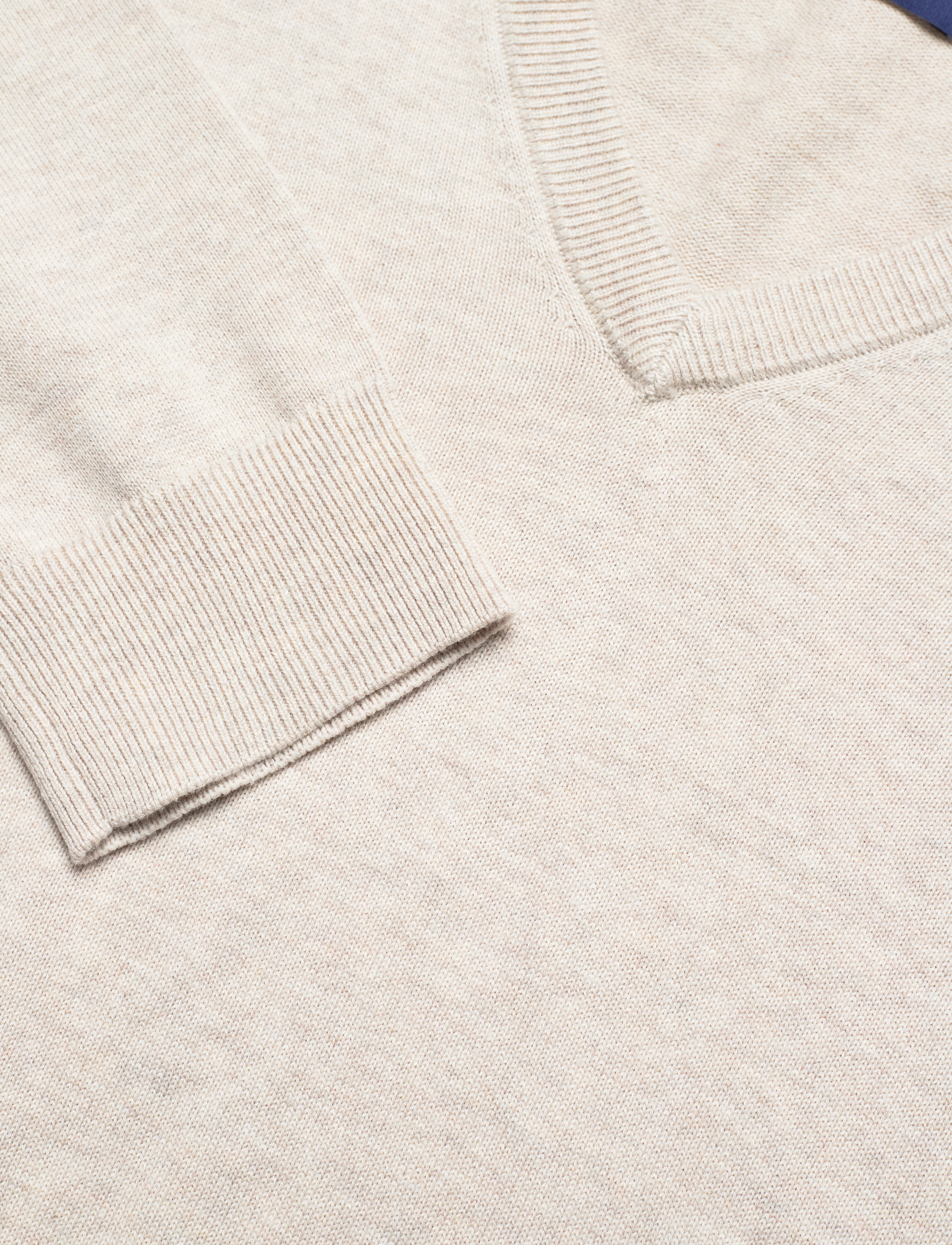 GANT - CLASSIC COTTON V-NECK - light beige melange - 2