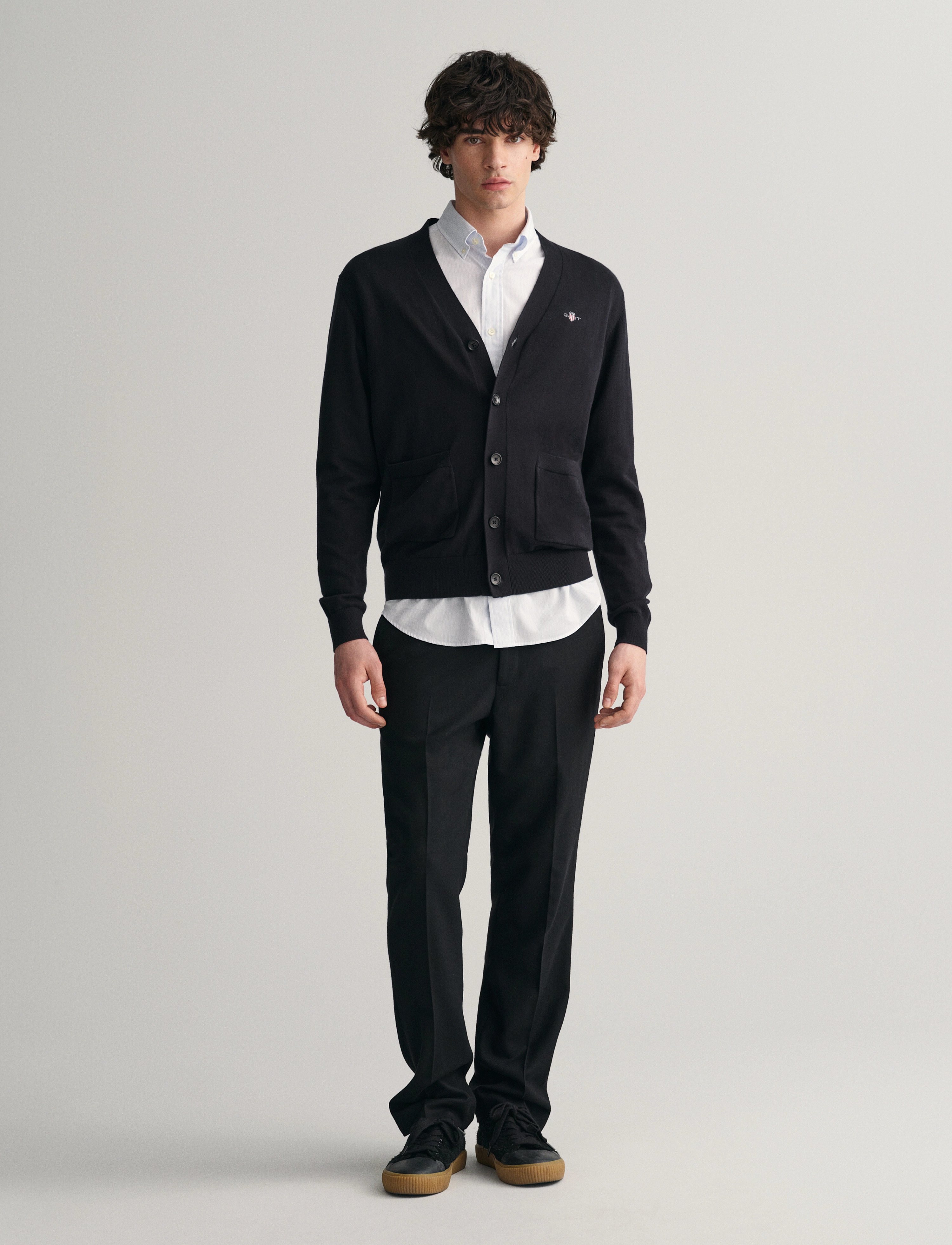 Gant - CLASSIC COTTON V-CARDIGAN - gilets - black - 5