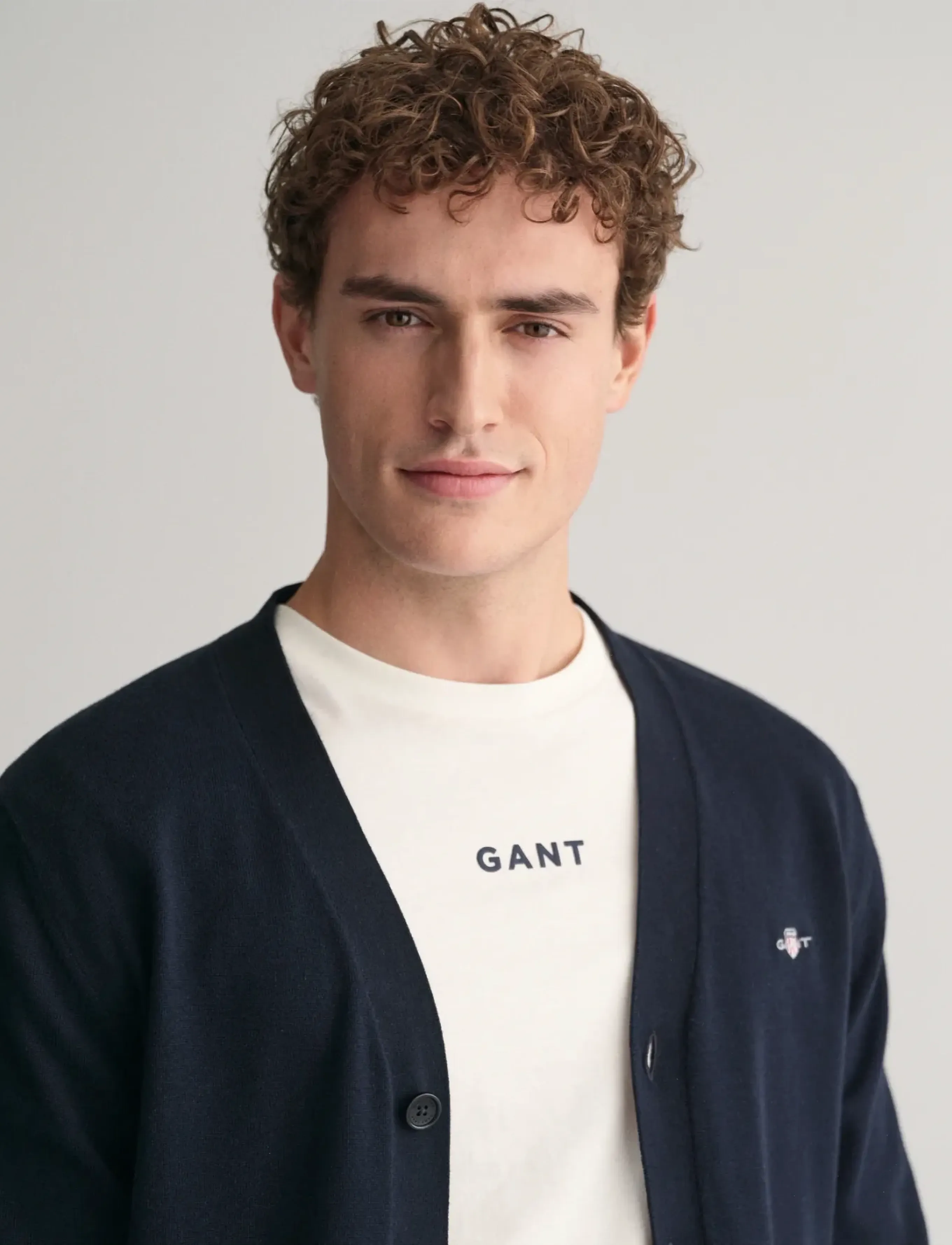 Gant Classic Cotton V-Cardigan herr – bild 7