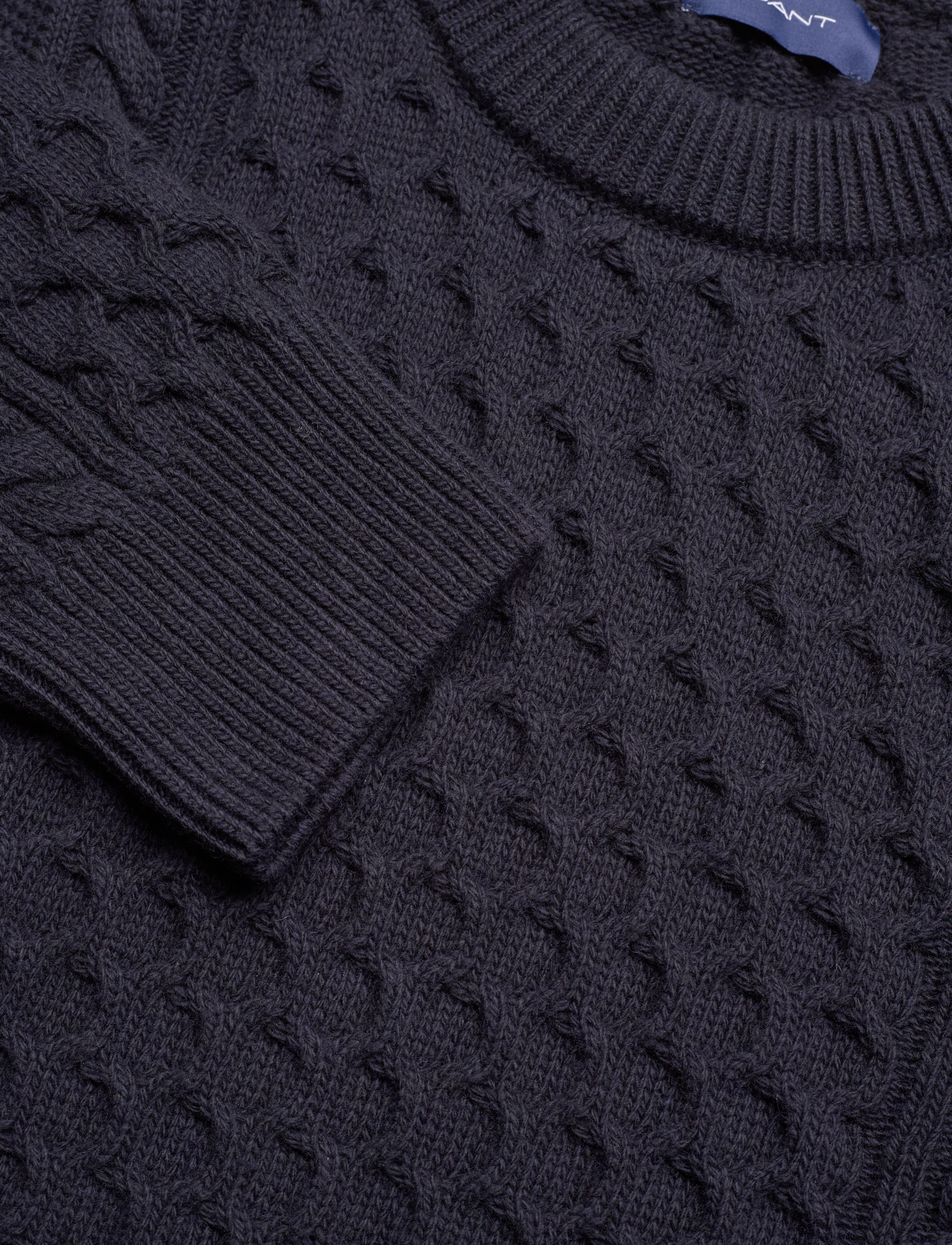 GANT - D2. ARAN CABLE C-NECK - evening blue - 2